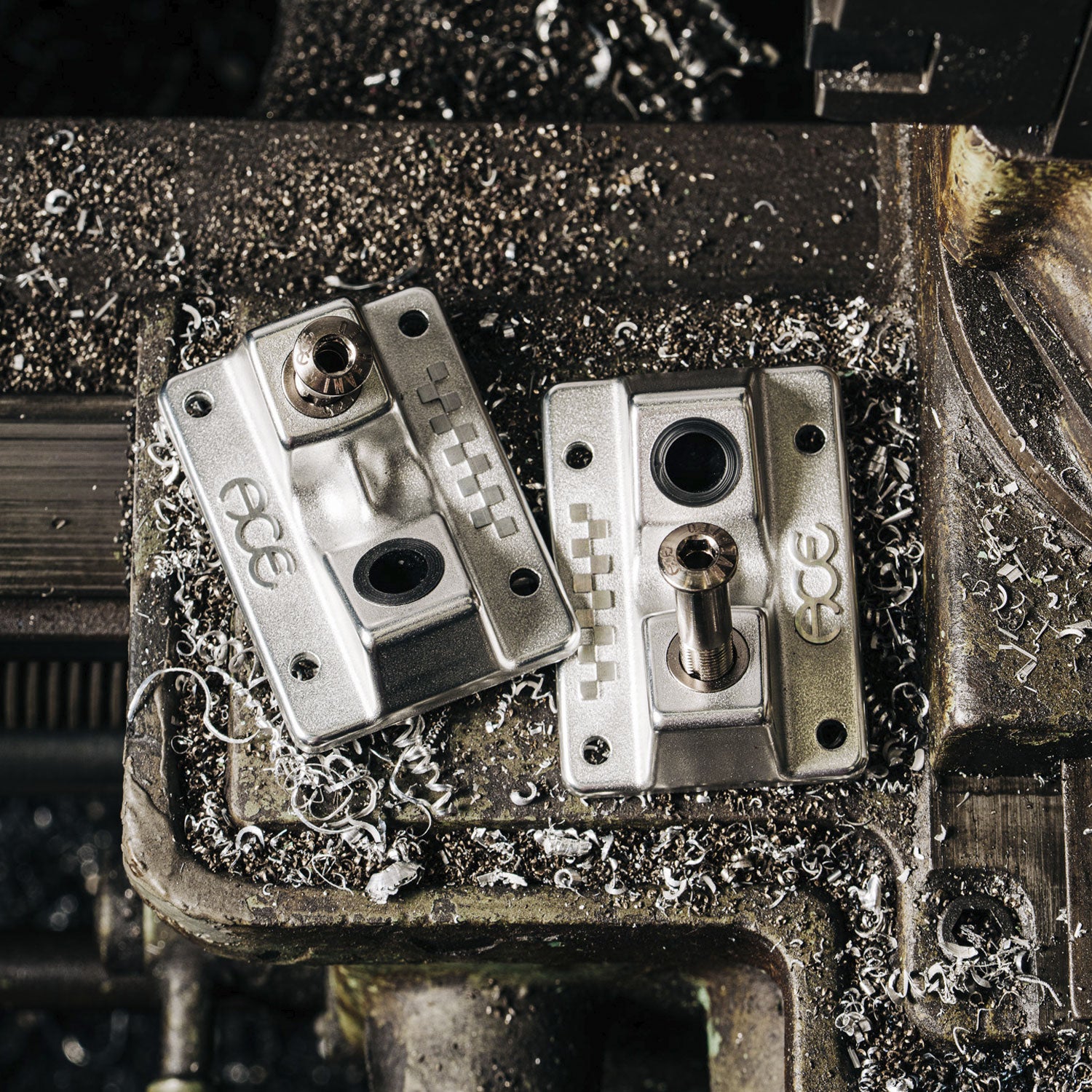 ACE Trucks - AF1 Inverted Baseplate - Polished