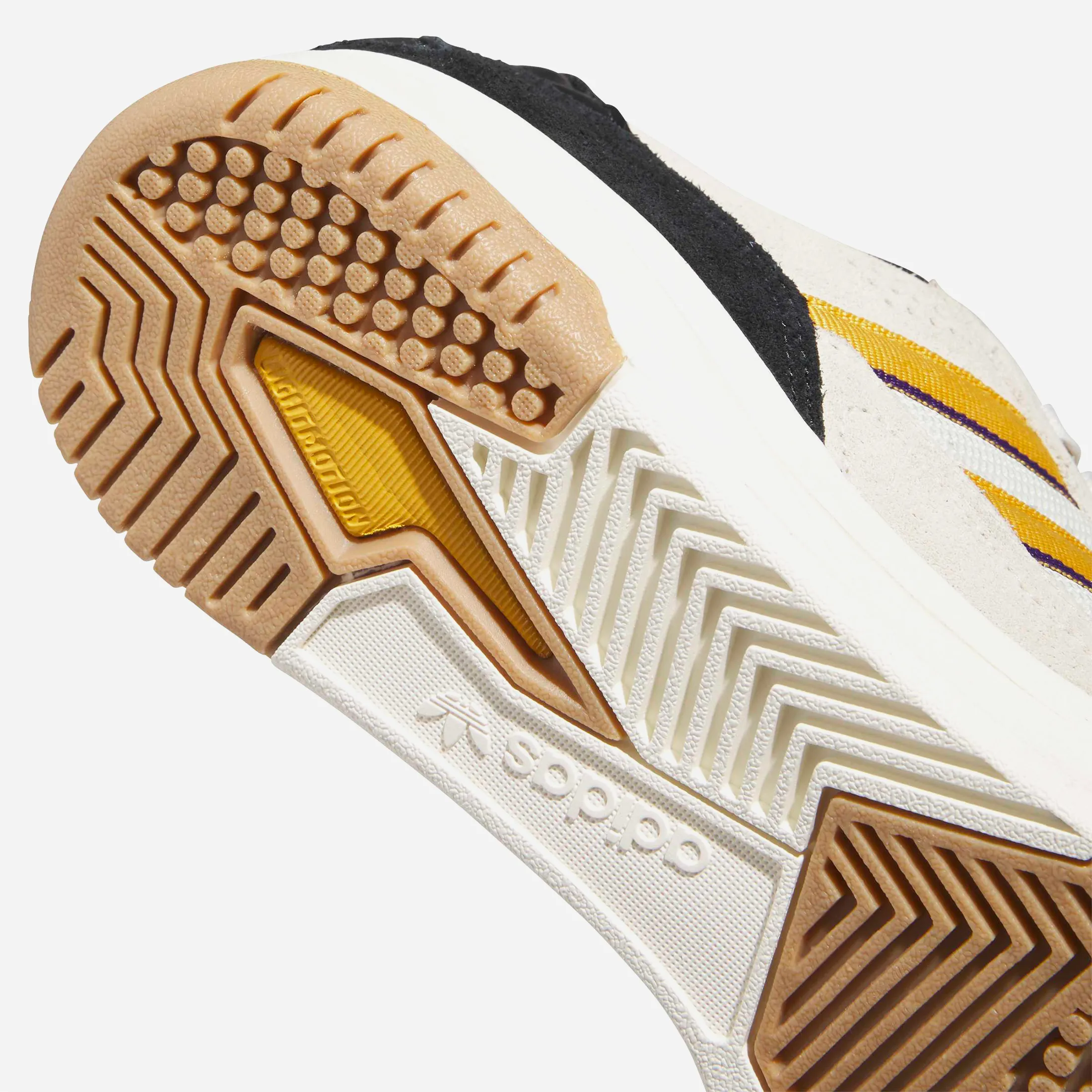 Chaussures Adidas - Tekkira Cup Cream White