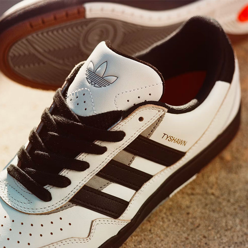 Adidas Skateboarding - Tyshawn II - Crystal White Core Black Charcoal Solid Gray