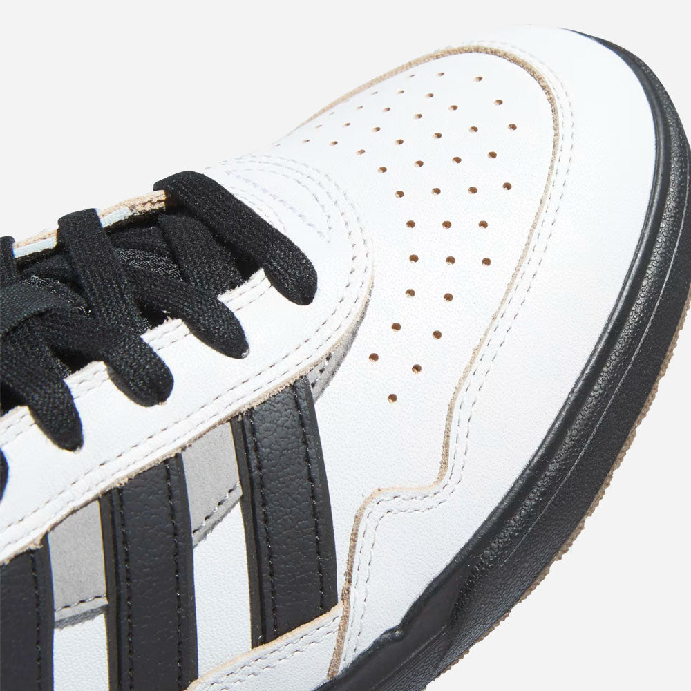 Adidas Skateboarding - Tyshawn II - Crystal White Core Black Charcoal Solid Gray