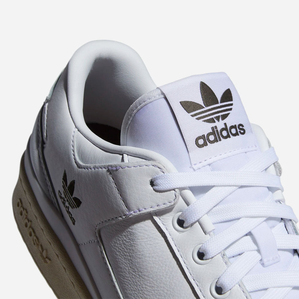 Adidas - Forum 84 Low ADV - Cloud White / Cloud White / Shadow Olive