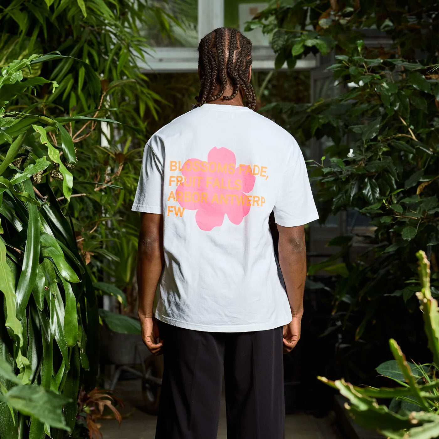 Arbor Antwerp - Pink/Orange Blossoms T-Shirt - White