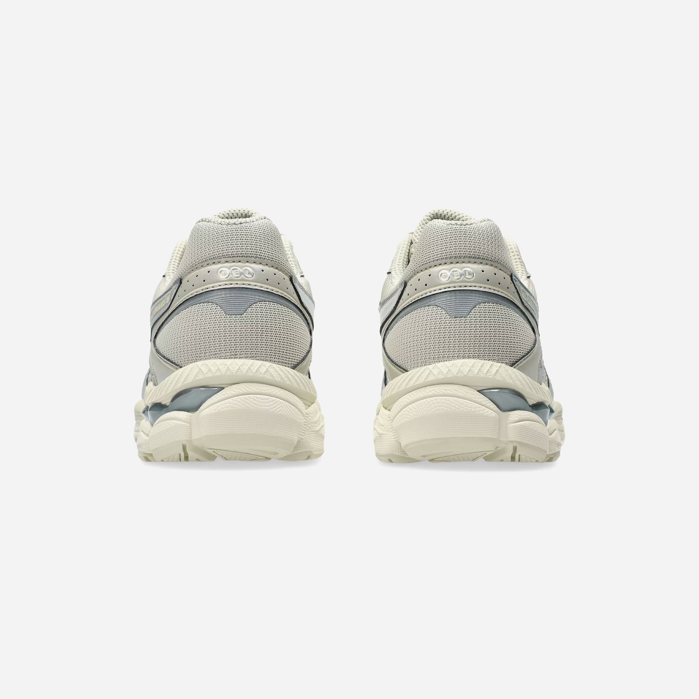 Asics - Gel Cumulus 16 - Dried Leaf Green