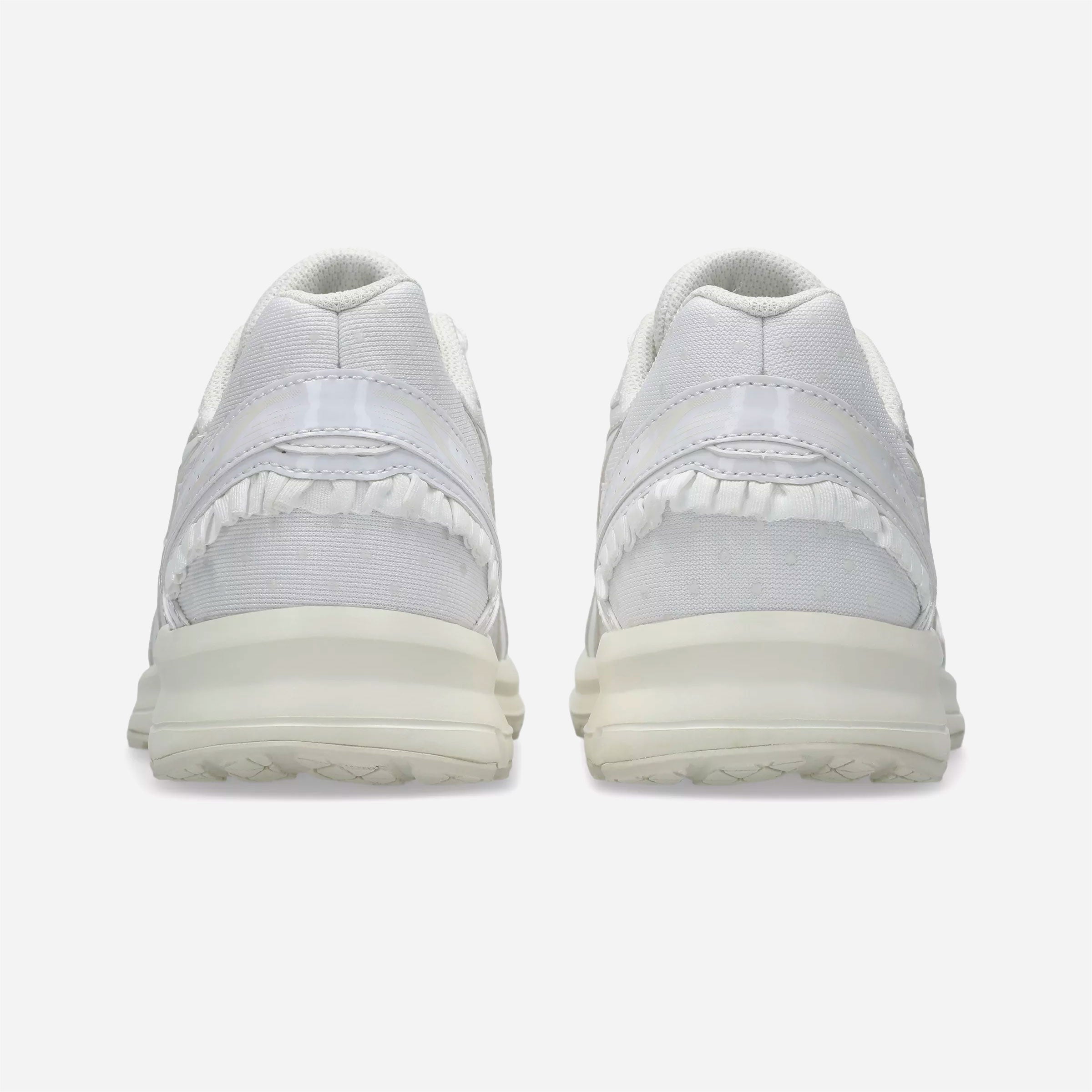 Asics Sportstyle - JOG 100S - White / Cream