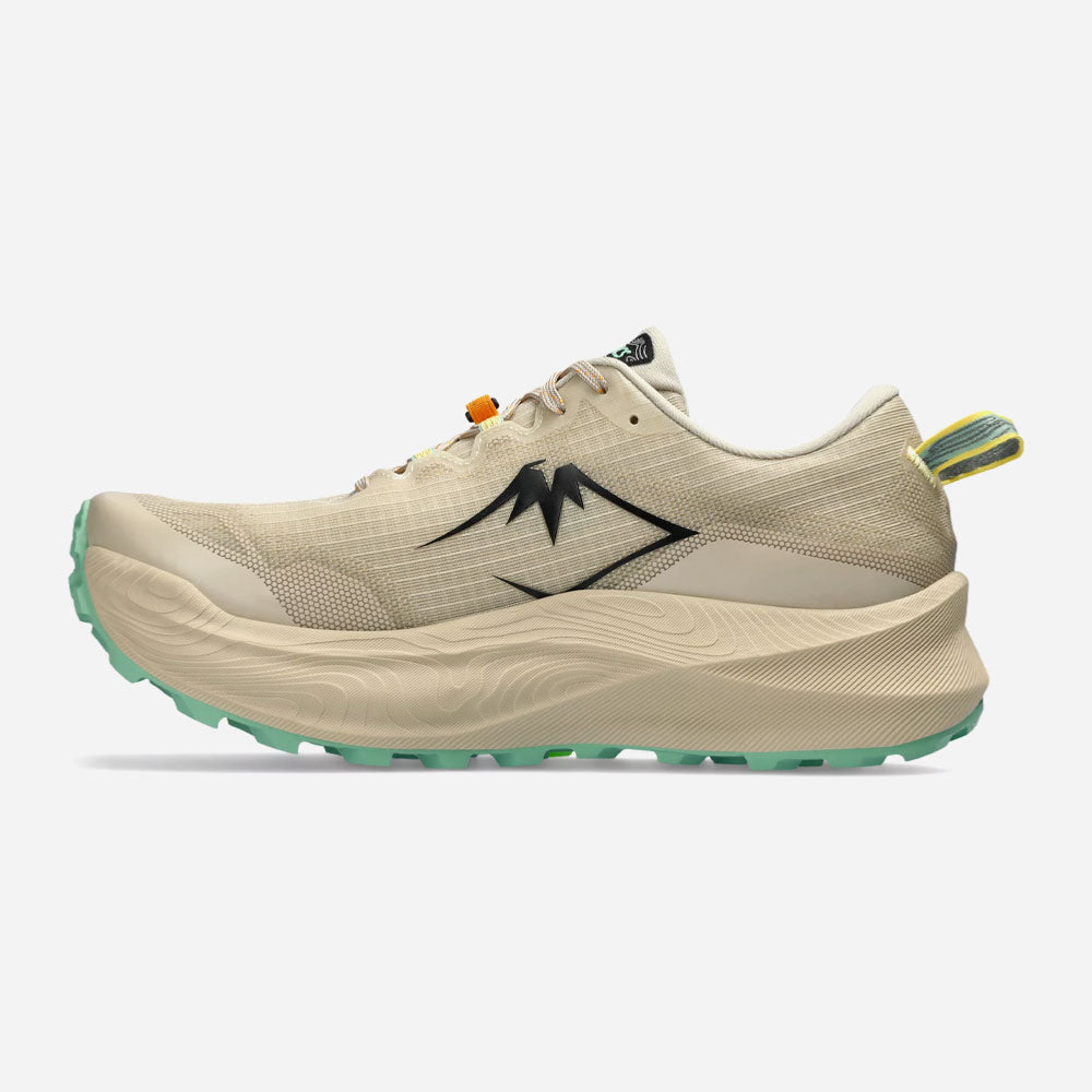 Asics - Trabuco Max 3 - Feather Gray - Black