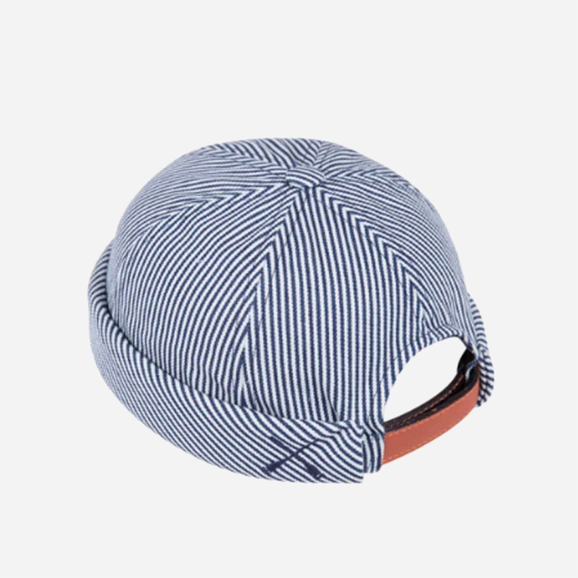 Béton Ciré - Miki Docker - Blue Stripe Oshkosh