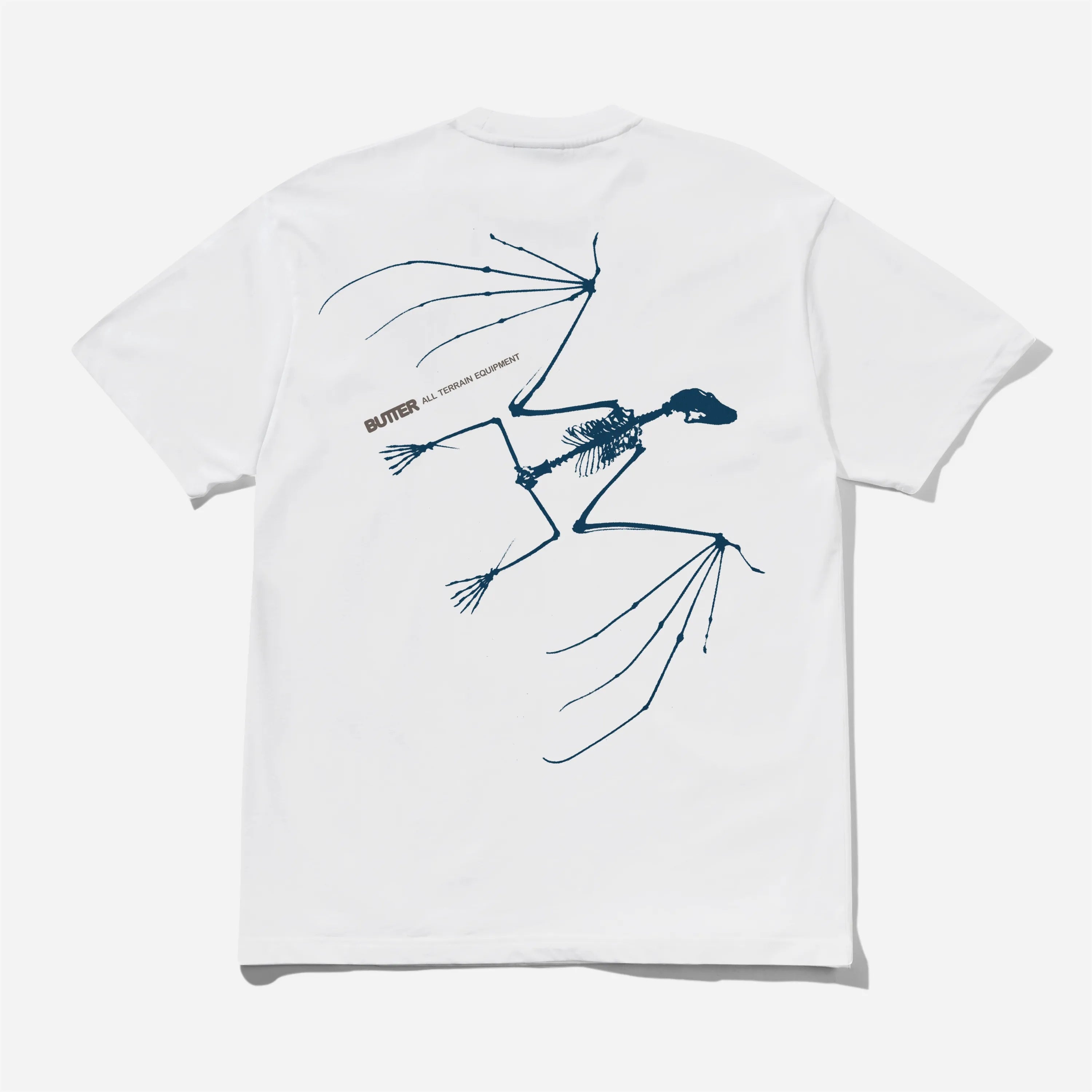 Dos du t-shirt blanc Butter Goods montrant une grande sérigraphie de squelette de chauve-souris en vol et la mention All Terrain Equipment.