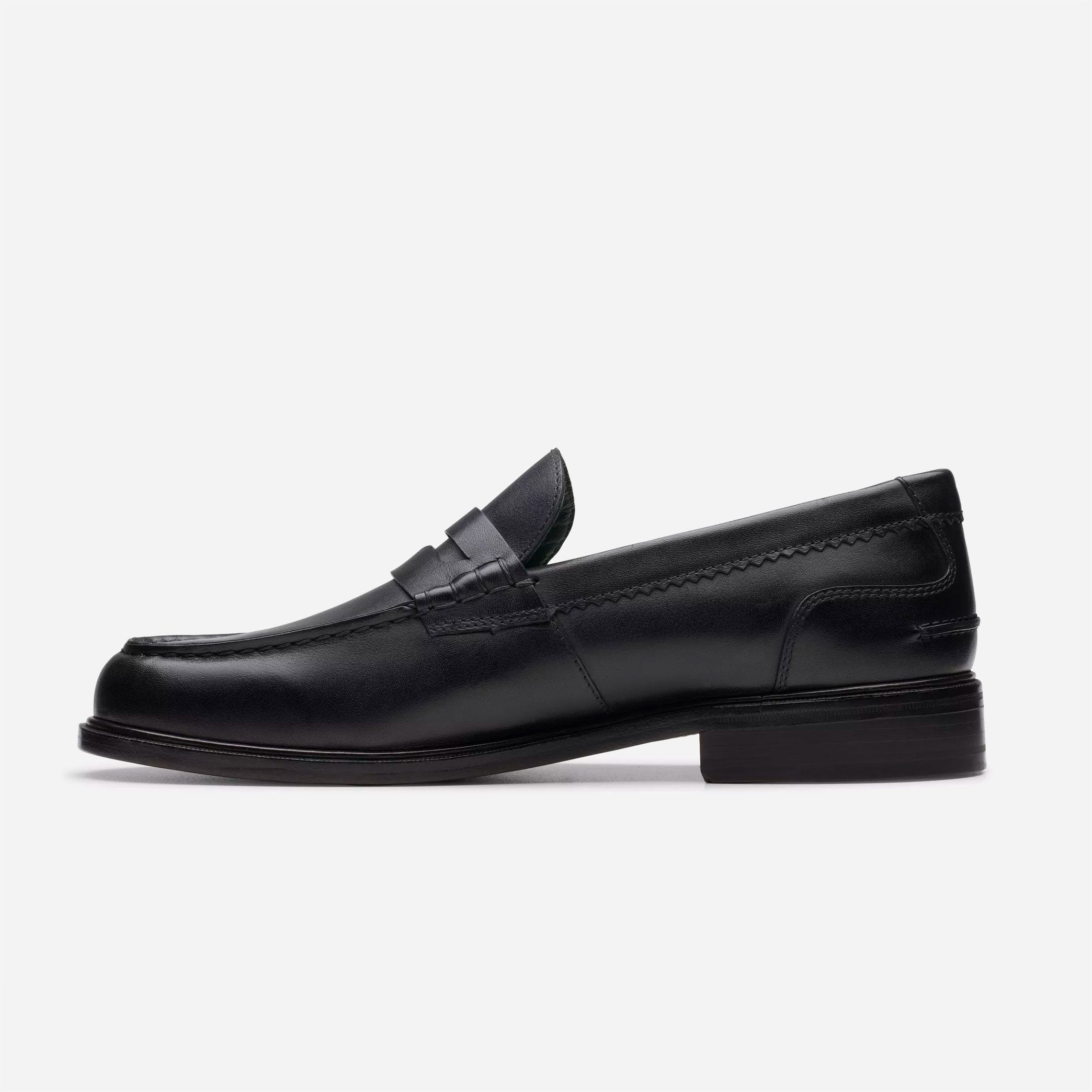 CLARKS ORIGINALS - Craft James Lo Loafer - Black Leather