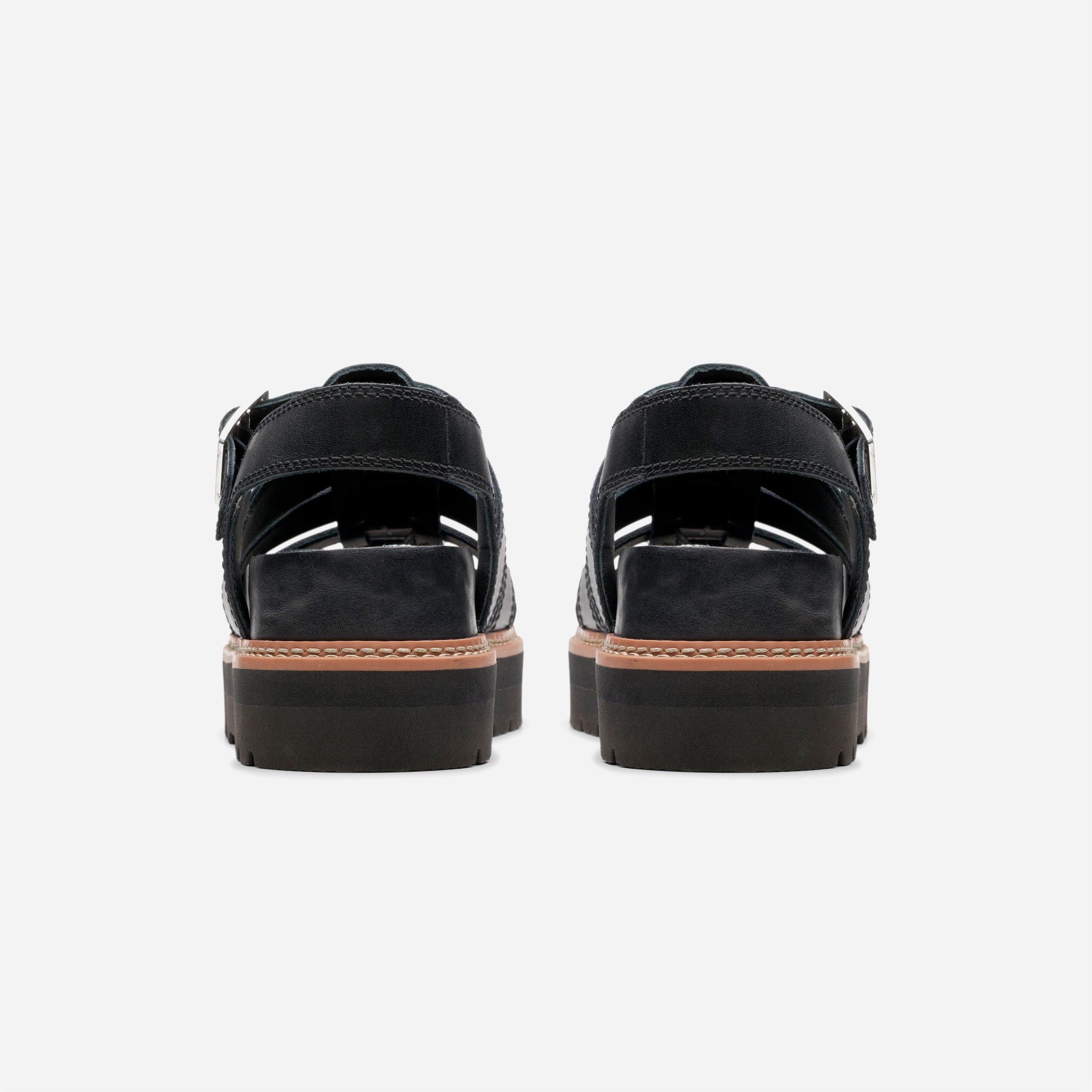 Clarks - Orianna Twist - Black Leather