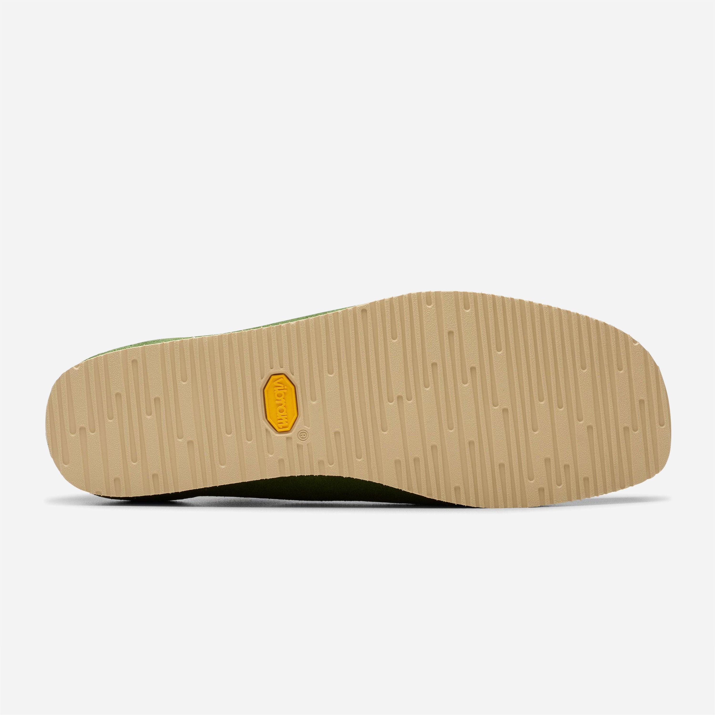 Clarks Originals - Wallabee 2406 - Green Suede