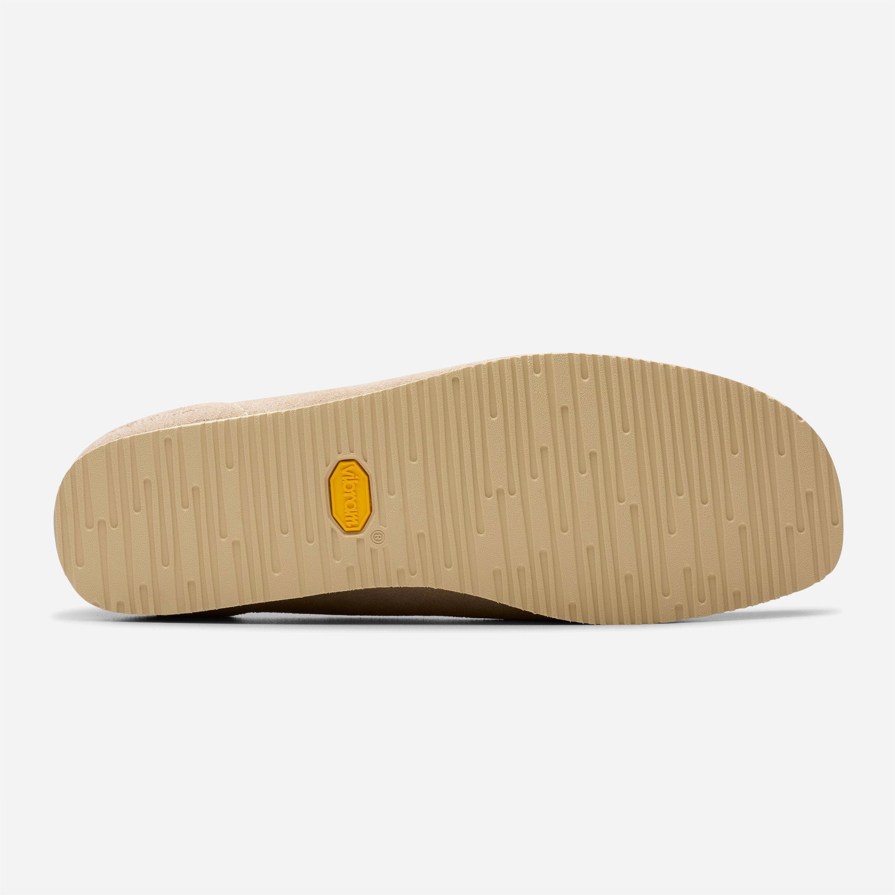 Clarks Originals - Wallabee 2406 - Sand Suede