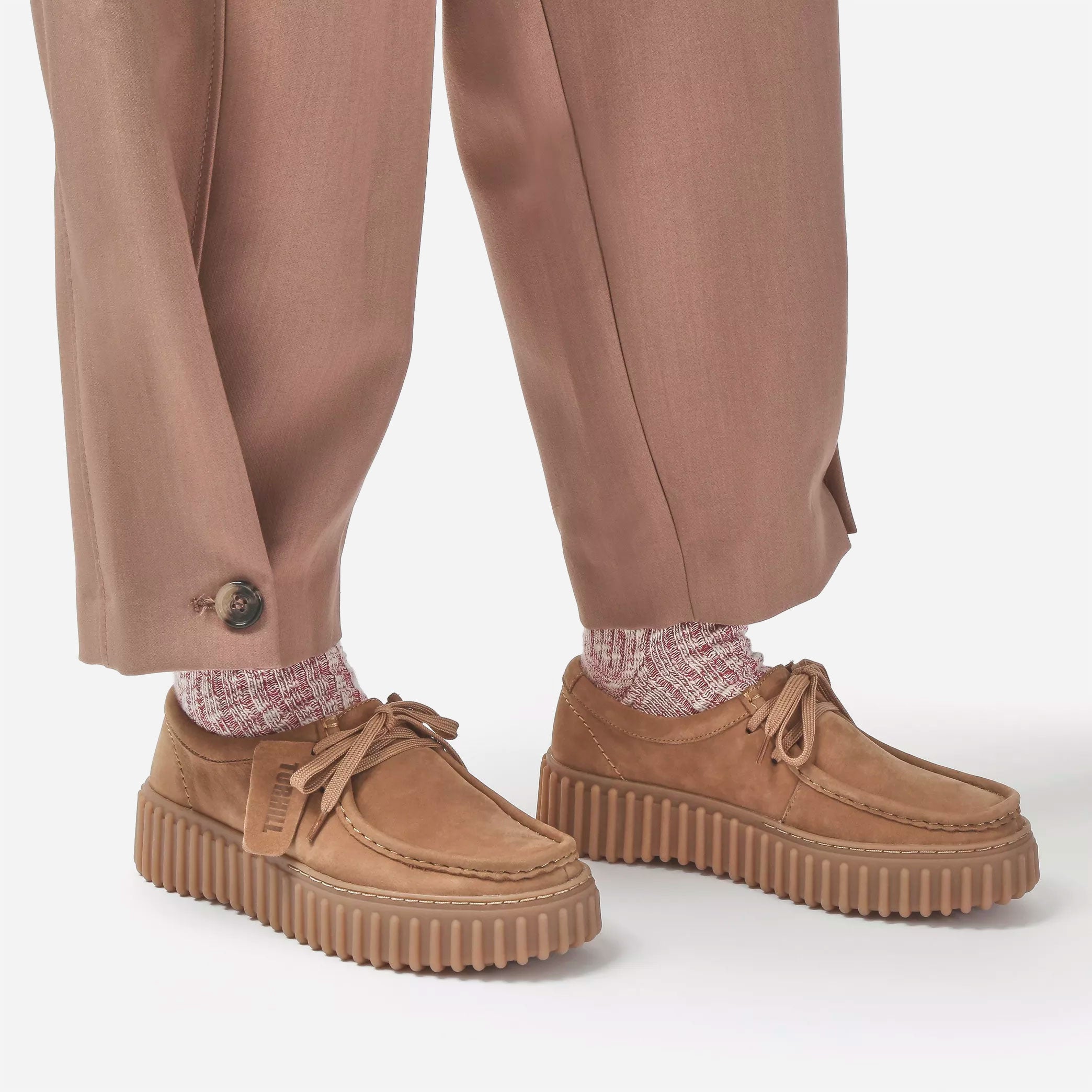 Clarks - Torhill Bee - Light Tan / Nubuck