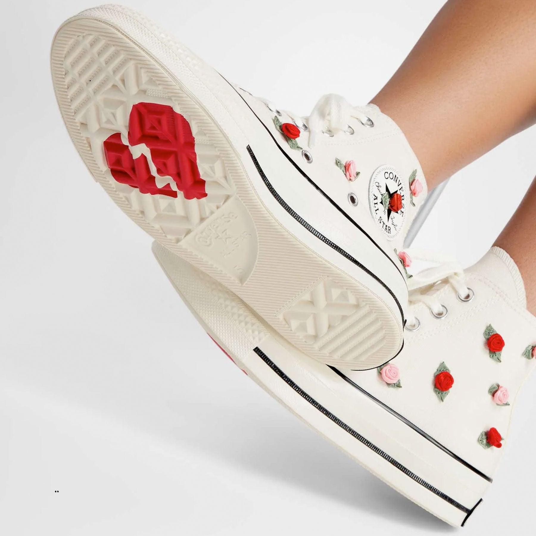 Converse - Chuck Taylor 70 Hi "Roses" - Egret/Red/Lt Jellyfish Jitter