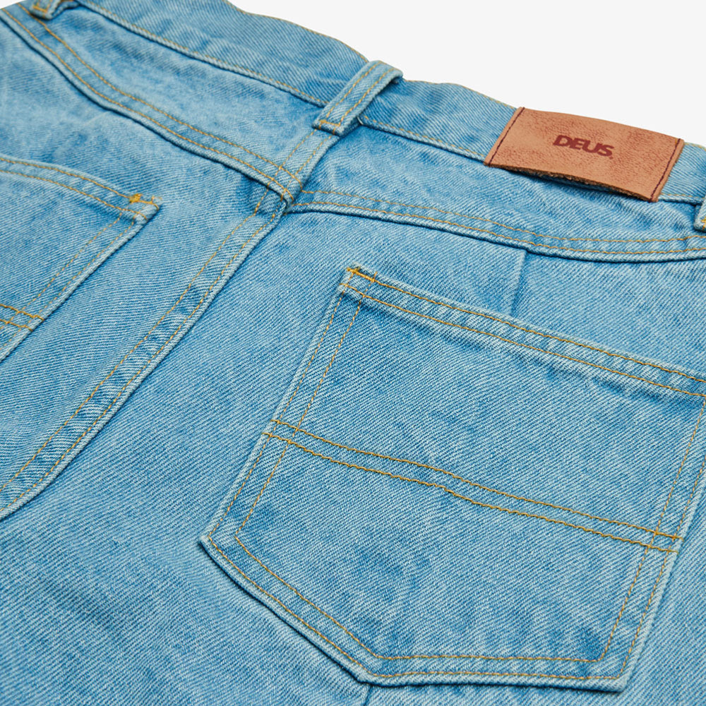 DEUS - JIRO JEAN - Light Stonewash Indigo