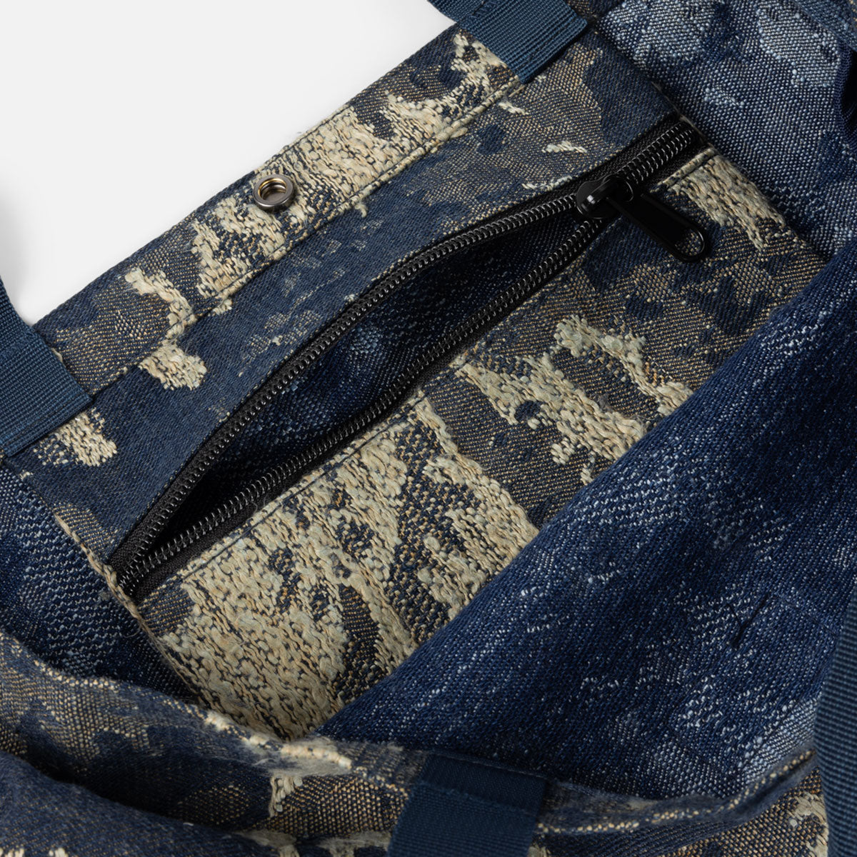 Dime - Distressed Messenger Bag - Military Camo