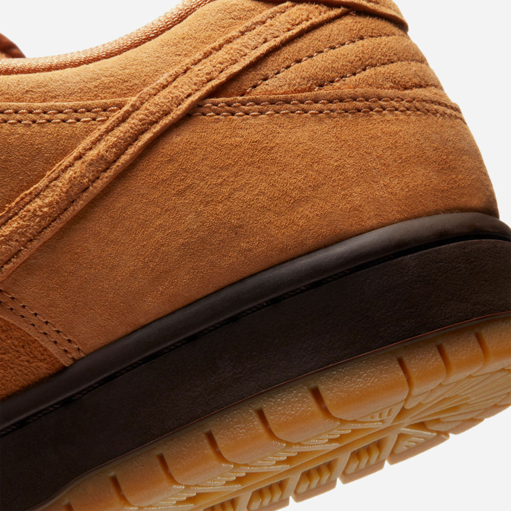 NIKE SB - DUNK LOW PRO PRM - FLAX-FLAX-FLAX-BAROQUE BROWN