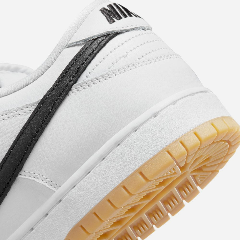 NIKE SB - DUNK LOW PRO ISO - White - Black - White - Gum Light Brown