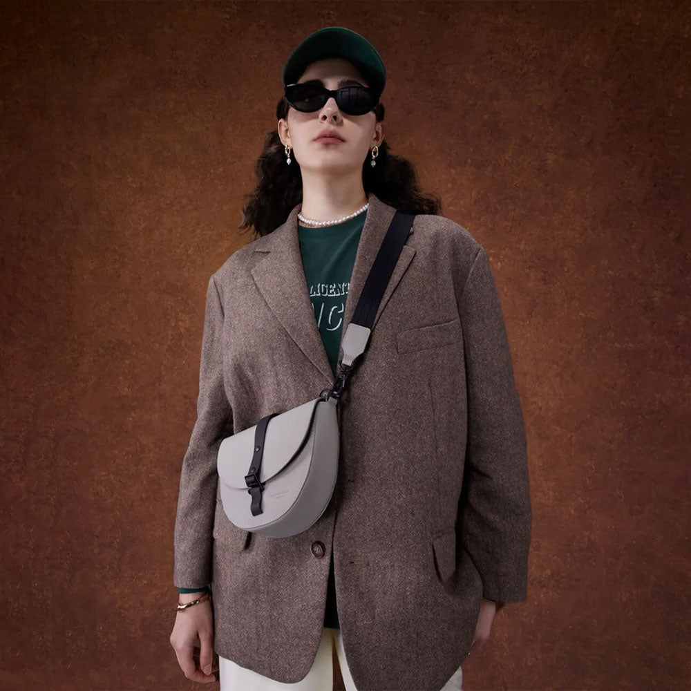 Gaston Luga - Spläsh Moon Crossbody - Taupe