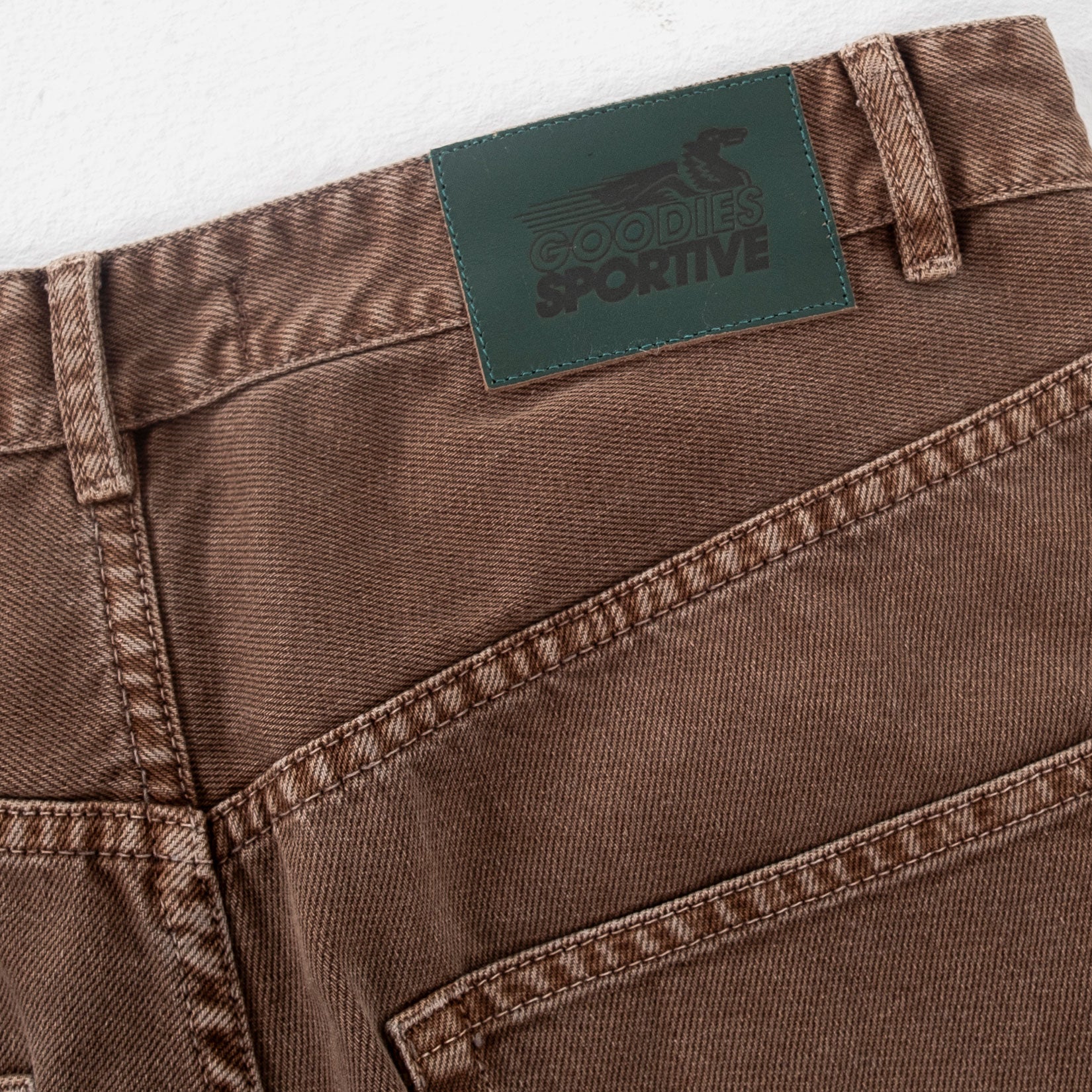 Goodies Sportive - Baggy Pants - Chocolate