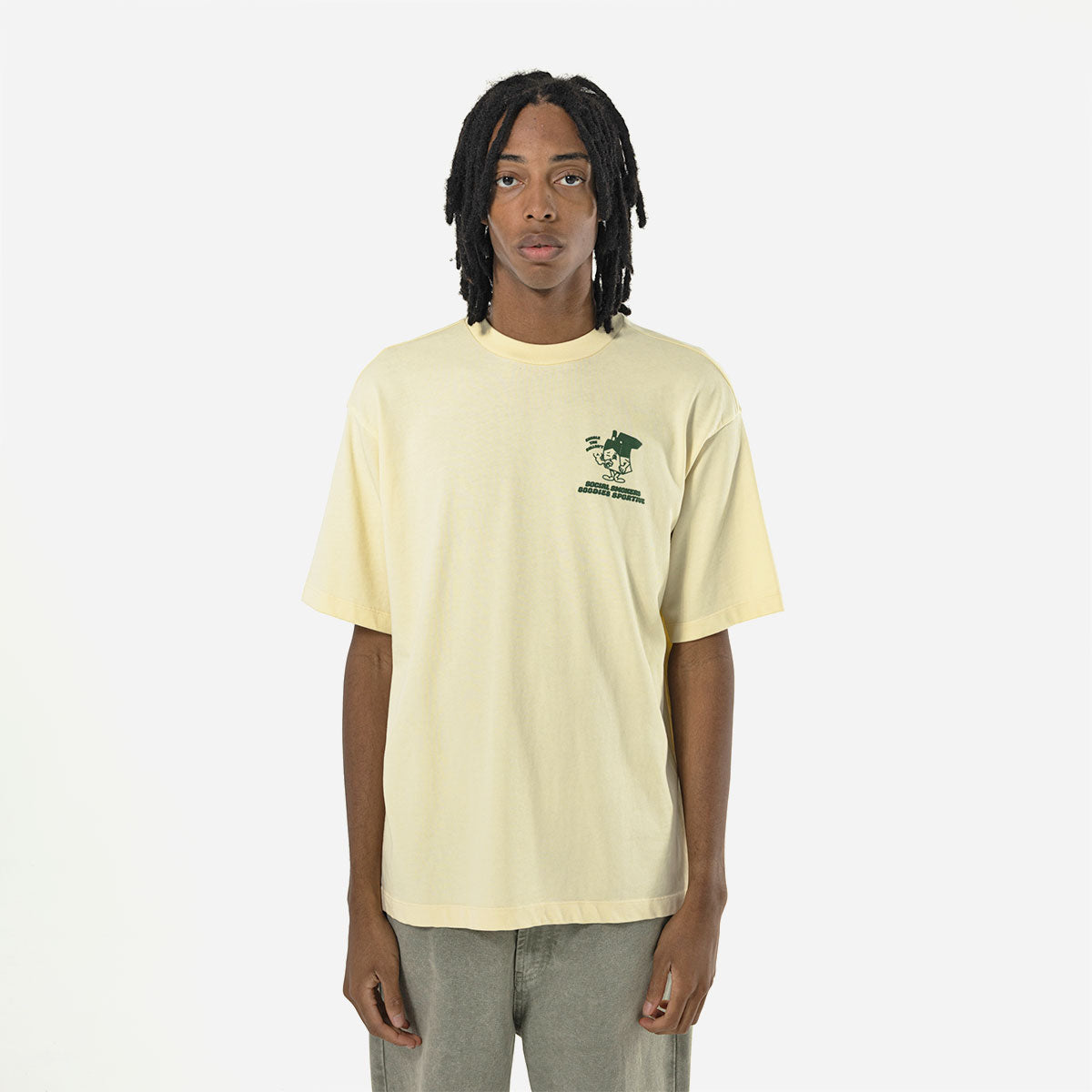 Goodies Sportive - Social Smokers Tee - Butter