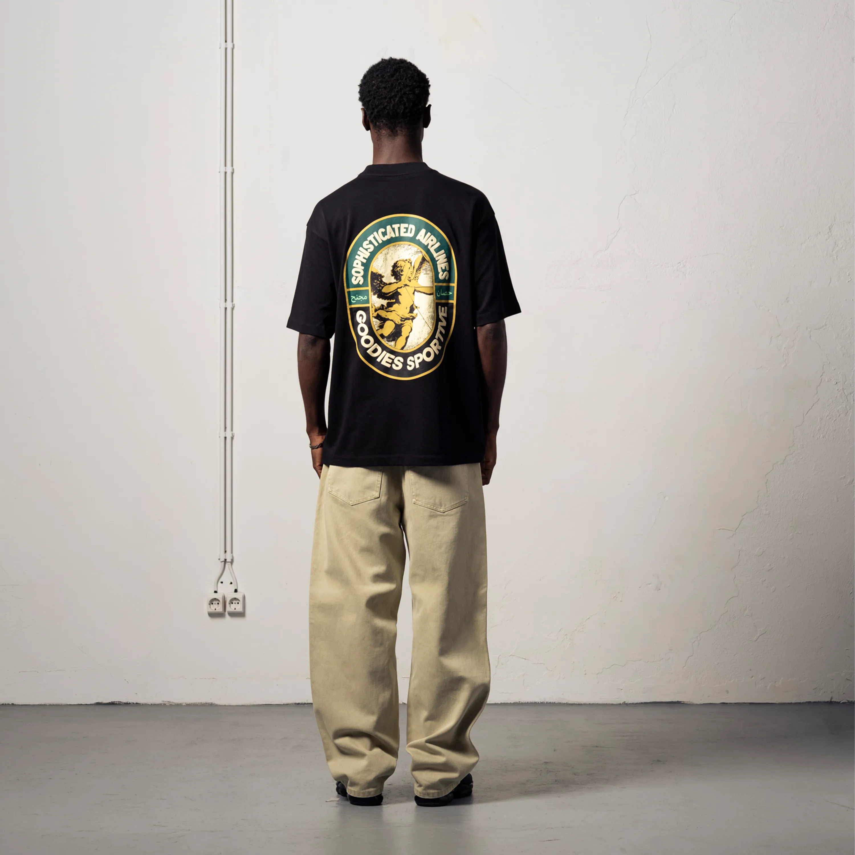 Goodies Sportive Sophisticated Airlines T-Shirt - Black