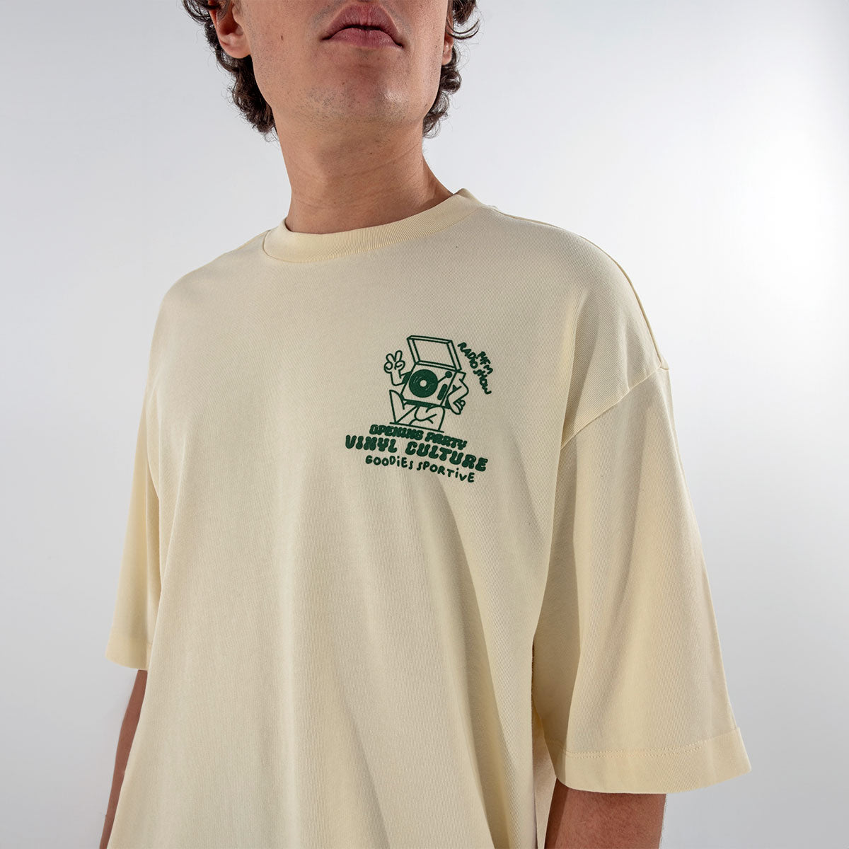Goodies Sportive - Vinyl Culture Tee - Butter