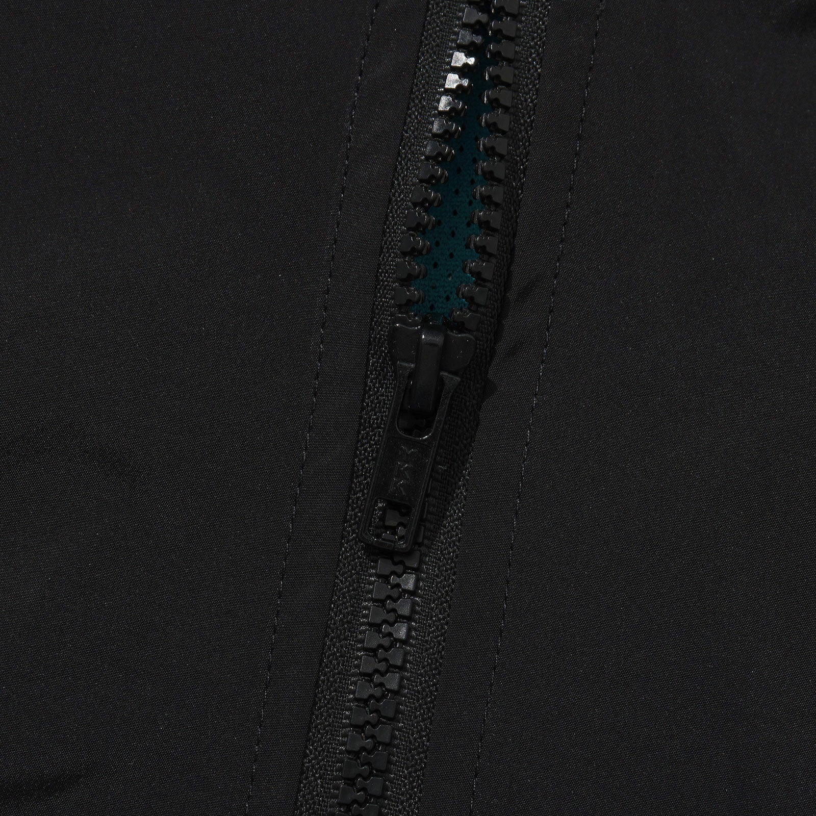 Hélas - Requins Quarter Zip Jacket - Black