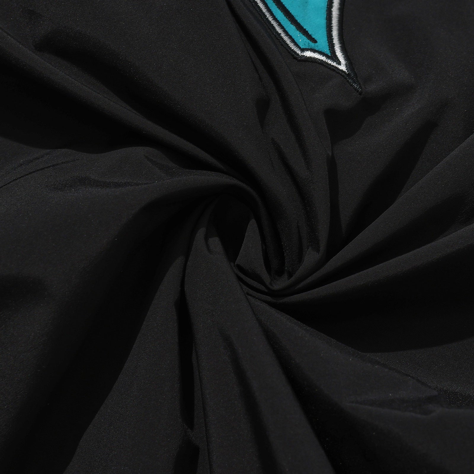 Hélas - Requins Quarter Zip Jacket - Black