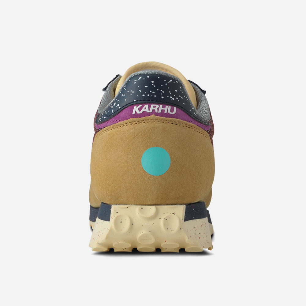 KARHU - MESTARI CONTROL - Curry - Mineral Red