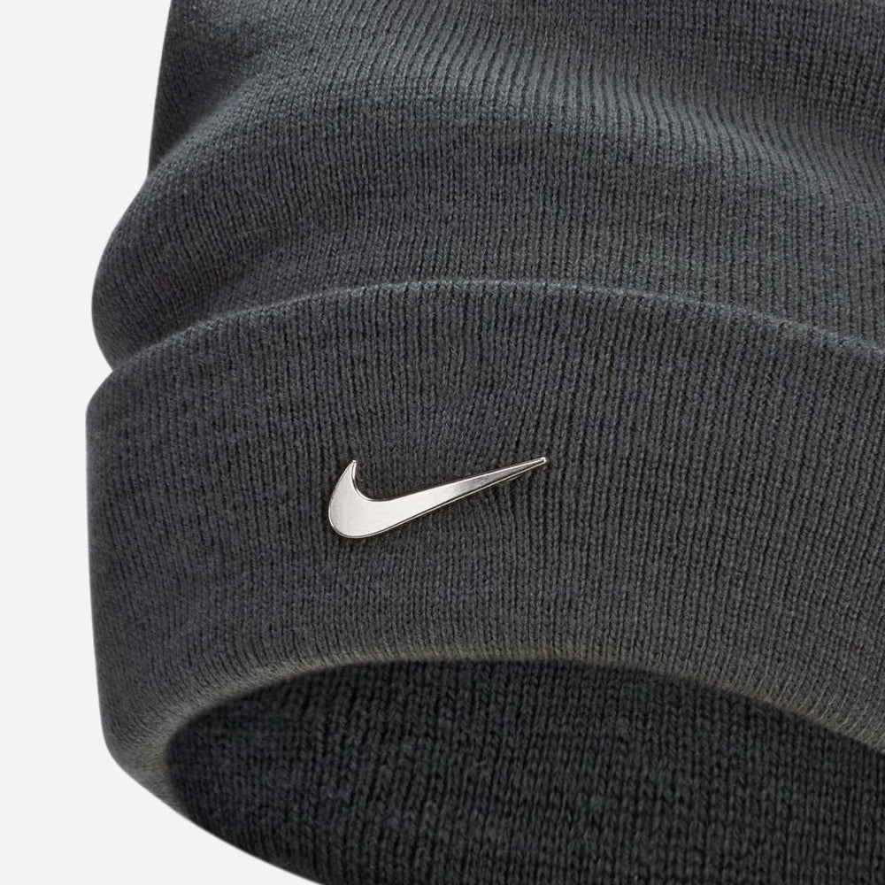 Nike - Peak beanie - Anthracite - Metallic Silver