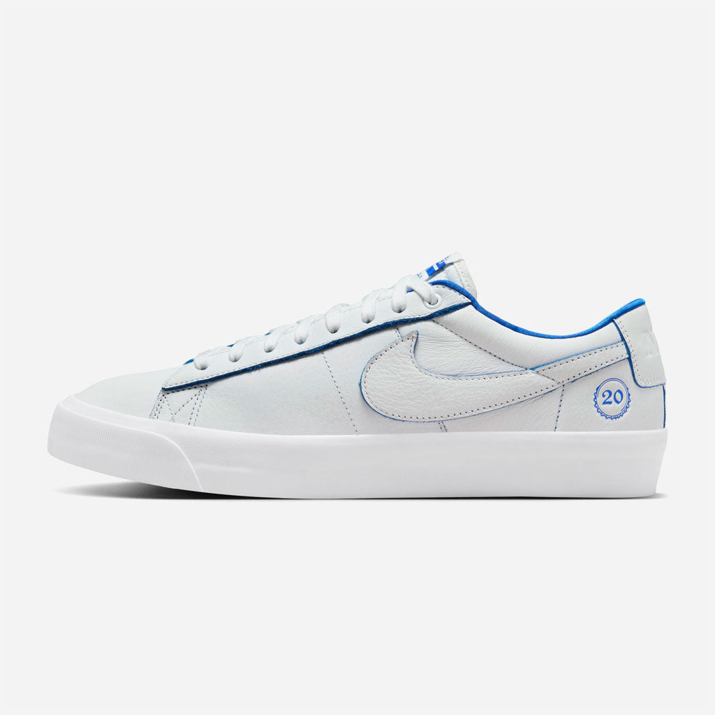 Nike SB - Blazer Low Pro GT Premium - Summit white Game Royal Summit White