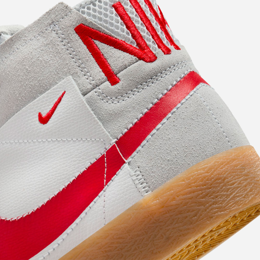 NIKE SB - ZOOM BLAZER MID PREMIUM - SUMMIT WHITE-UNIVERSITY RED