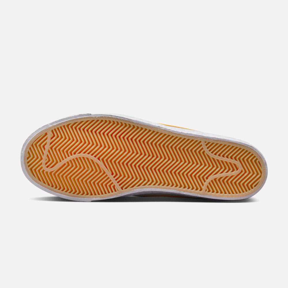 NIKE SB - BLAZER MID - Summit White - Laser Orange Summit White