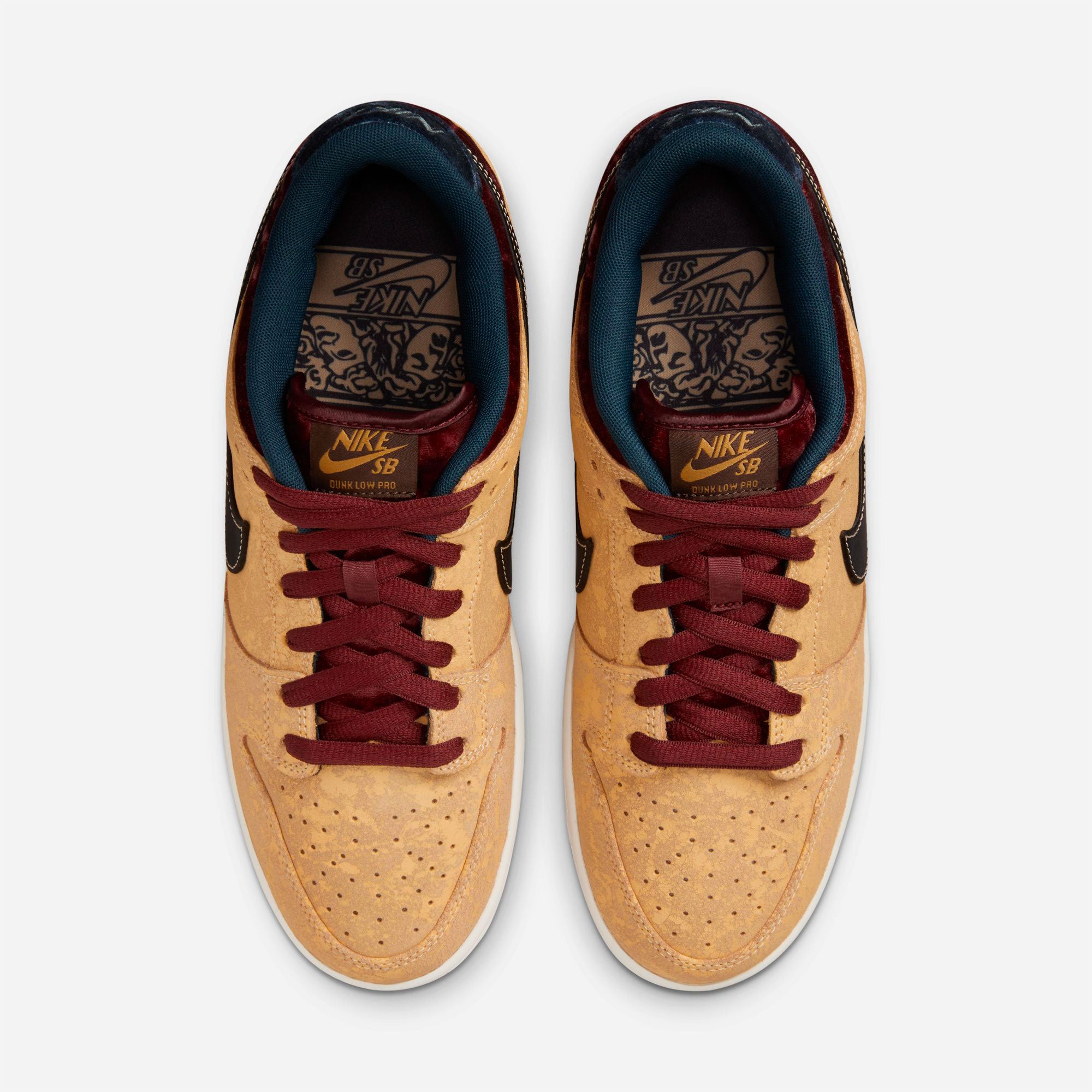 NIKE SB - DUNK LOW PRO - Celestial Gold / Black Dark / Team Red