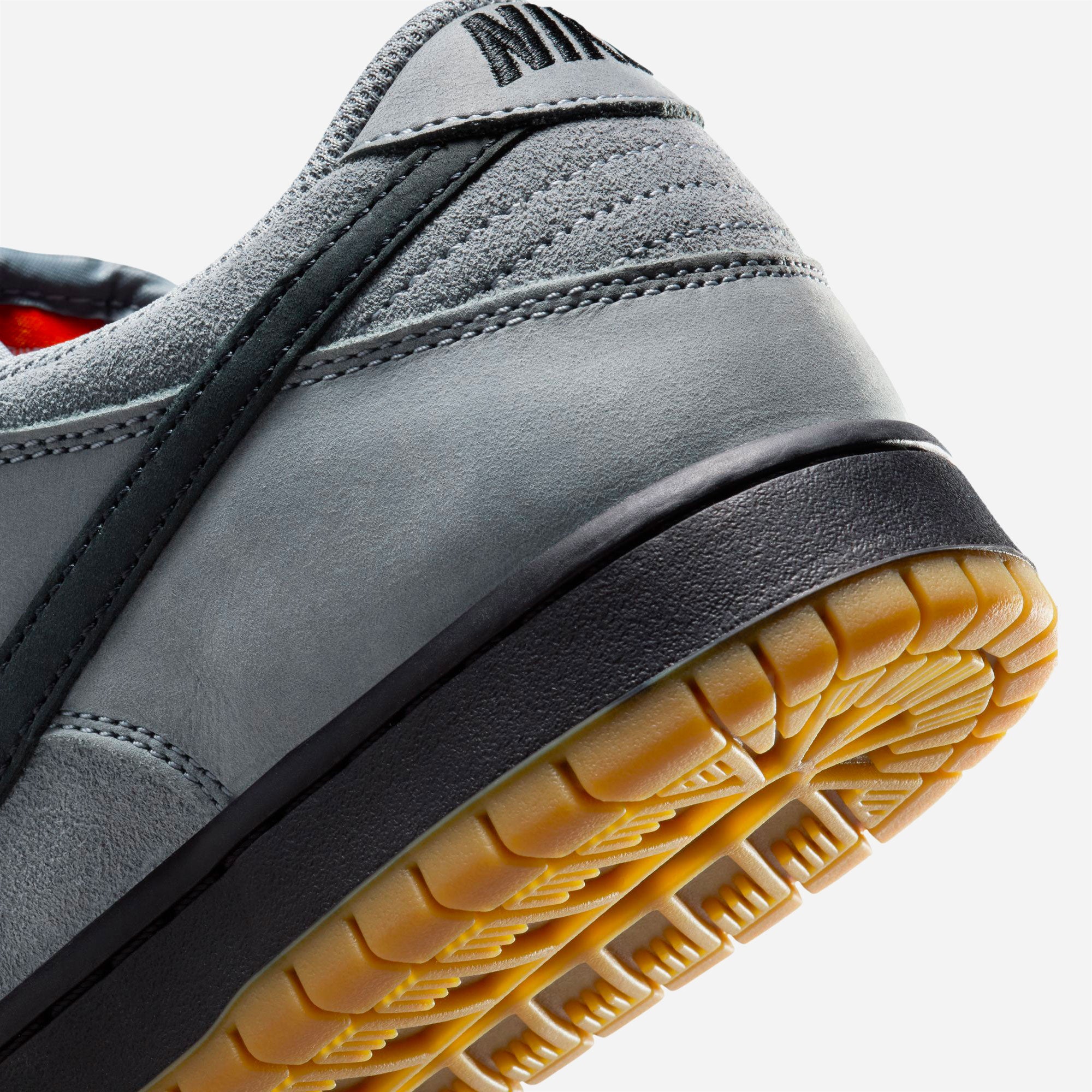Nike SB - Dunk Low Pro Iso - Cool Grey Black Cool Grey Dark Grey