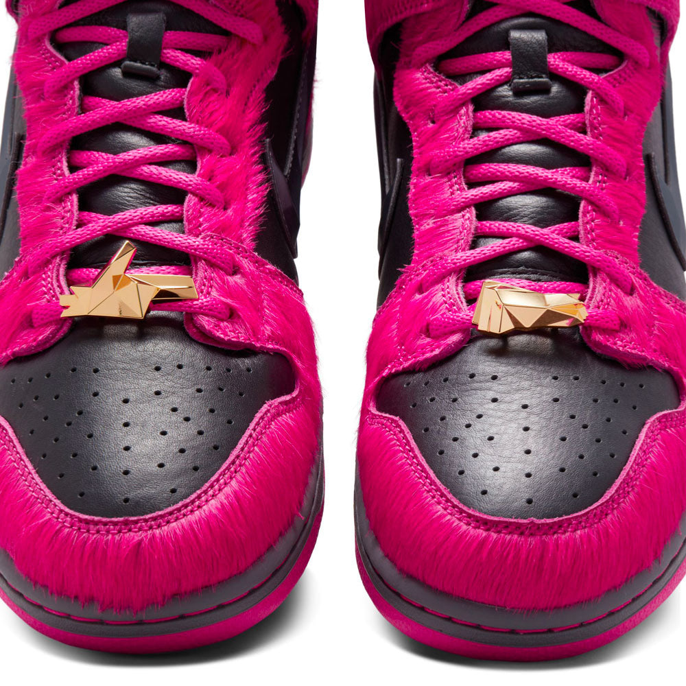 NIKE SB - DUNK HIGH X RUN THE JEWELS - Active Pink-Black-Metallic Gold