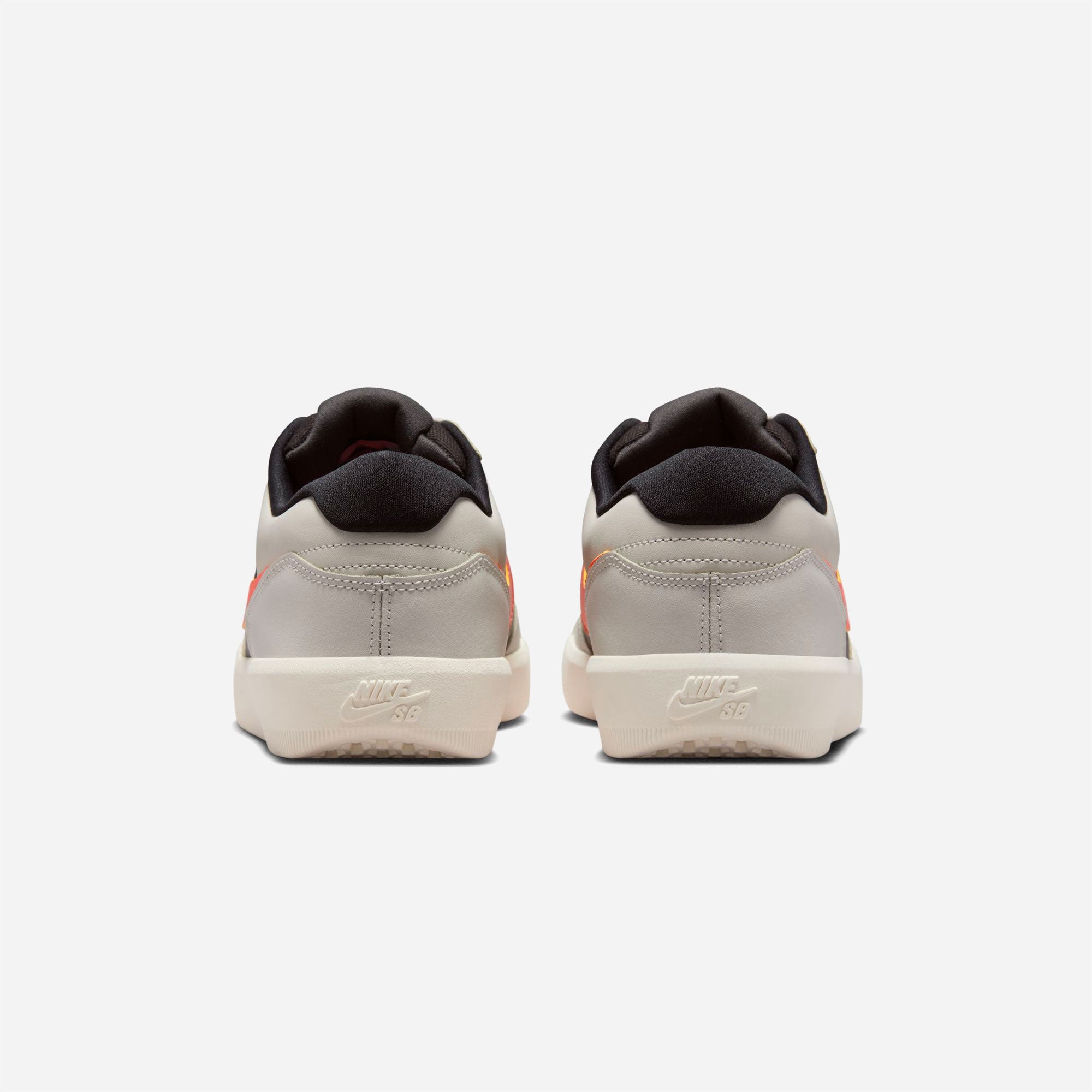 Nike SB - Force 58 - Light Bone / Cosmic Clay Black