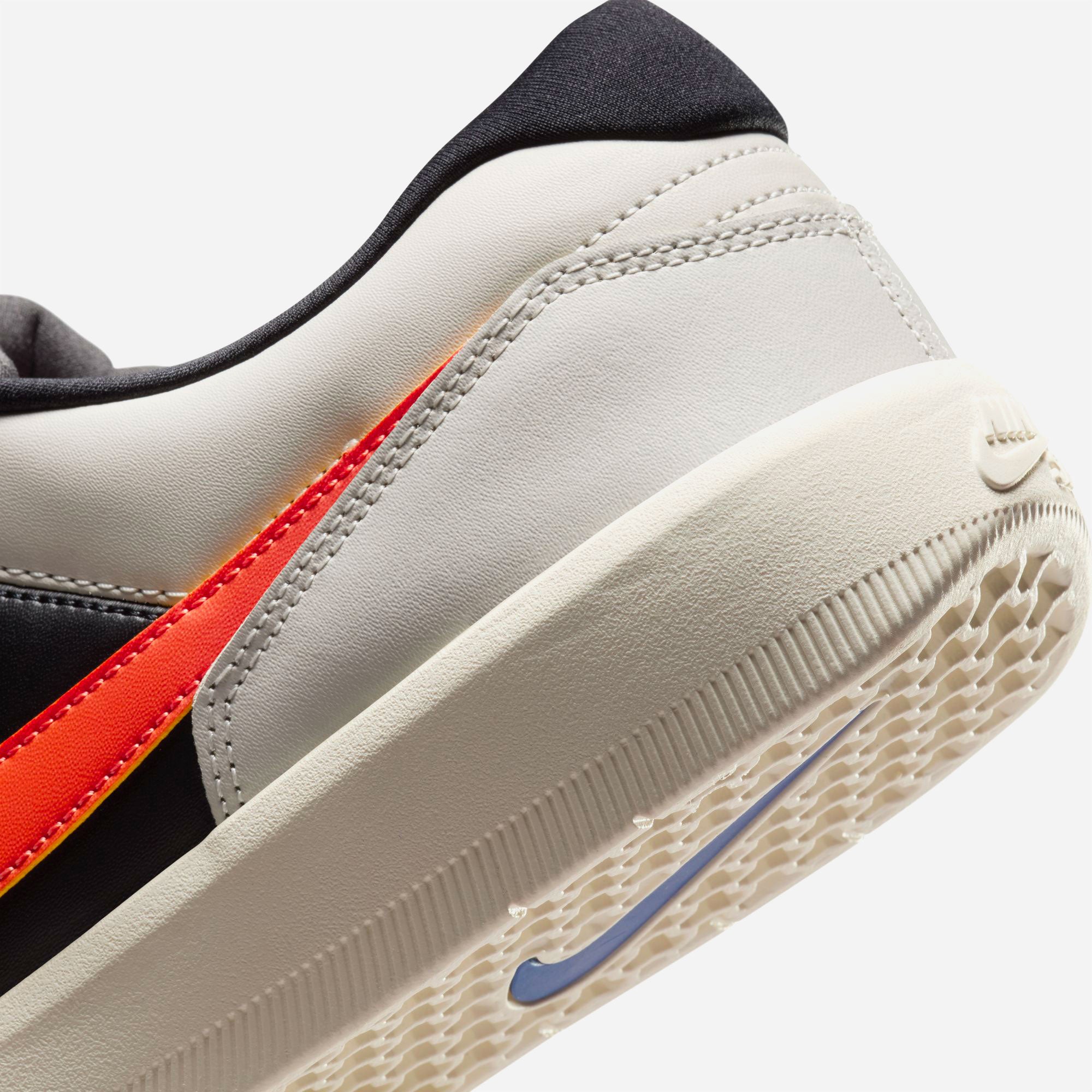 Nike SB - Force 58 - Light Bone / Cosmic Clay Black