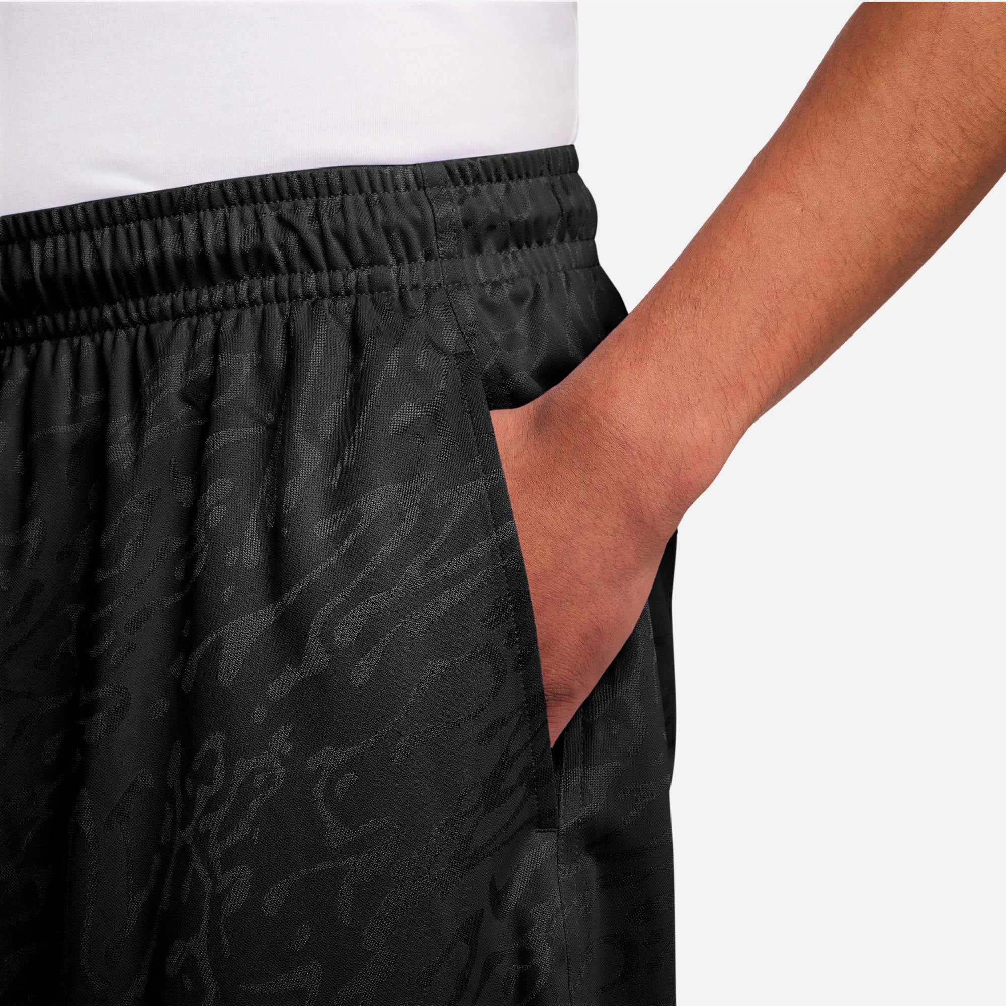 Nike SB - Dri-Fit Jacquard Sport Short - Black / White