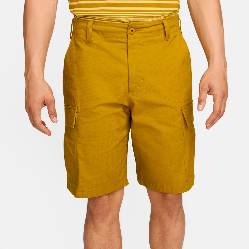 NIKE SB - KEARNY CARGO SHORT - Bronzine