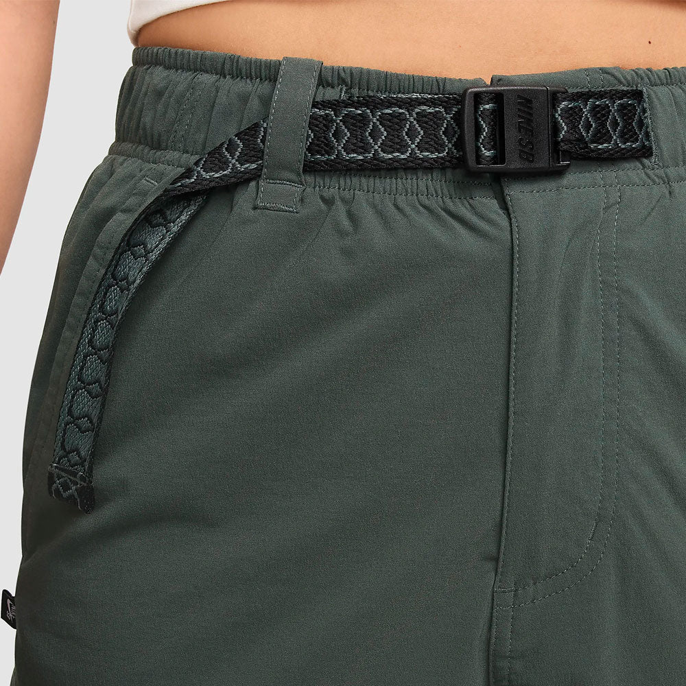 NIKE SB - KEARNY CARGO PANT - Vintage Green White