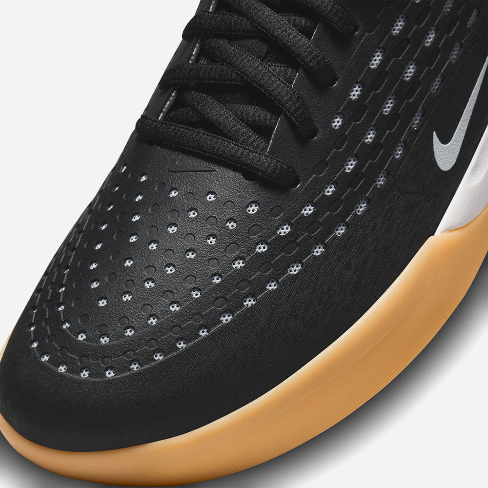 NIKE SB NYJAH 3 -BLACK-WHITE BLACK WHITE (GUM)