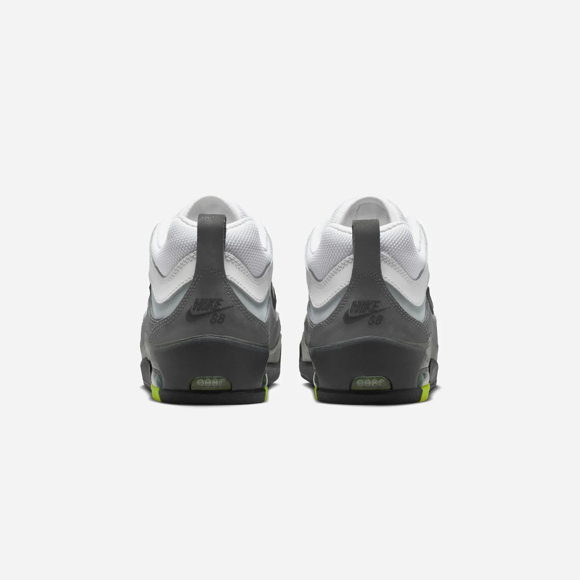 Chaussures de Nike SB Air Max Ishod - Grey / Volt