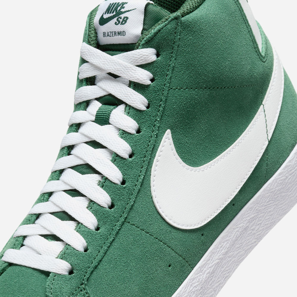 NIKE SB - ZOOM BLAZER MID - Fir - White - Fir - White