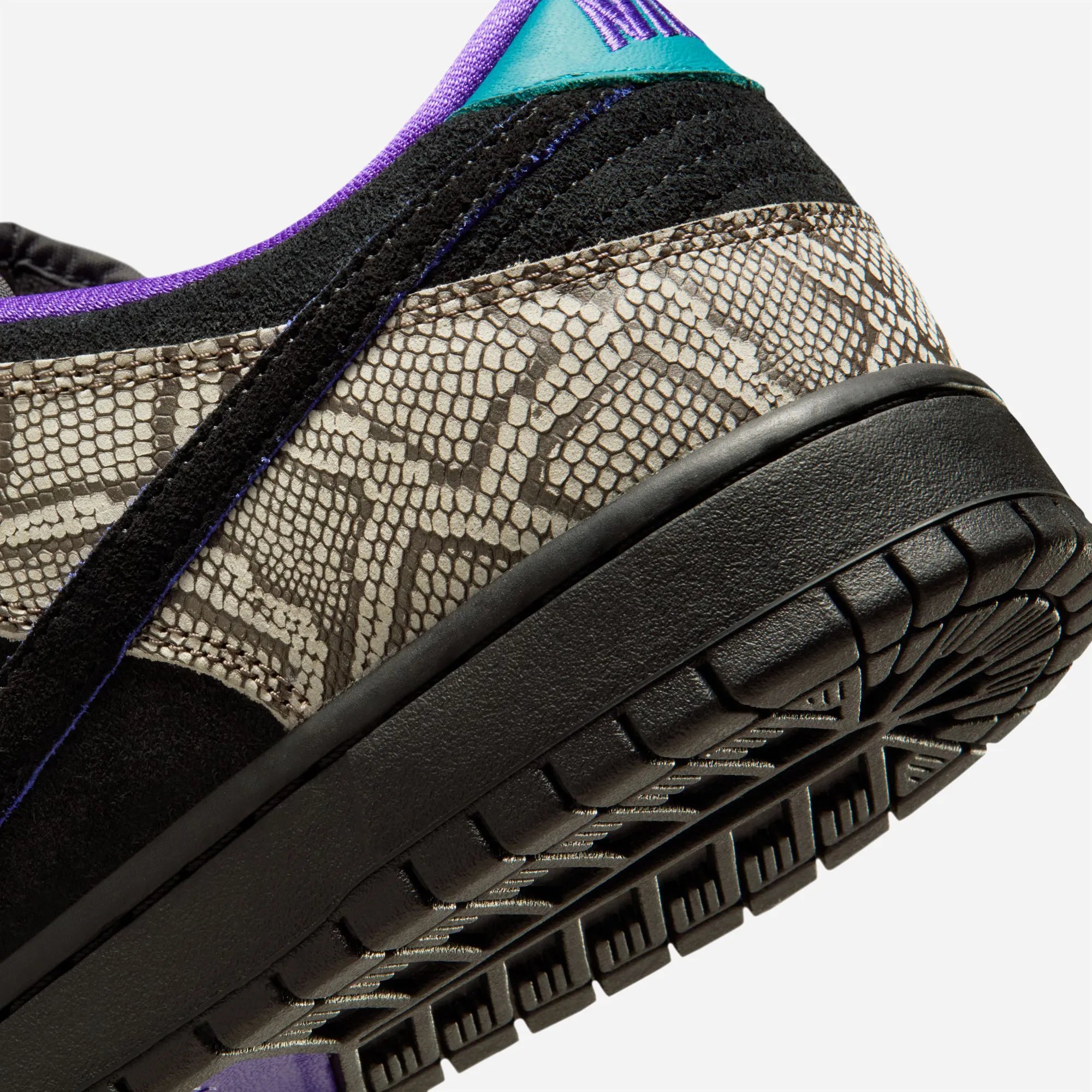 Nike SB Dunk Low Pro x Dashawn Jordan "Copperhead"