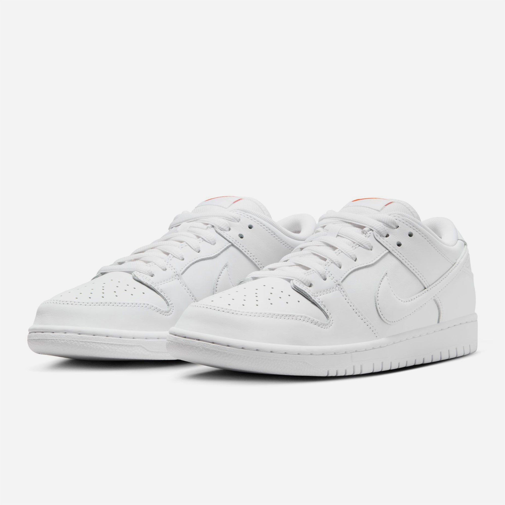 Nike Sb - Dunk Low Pro Iso - White / White-White-White