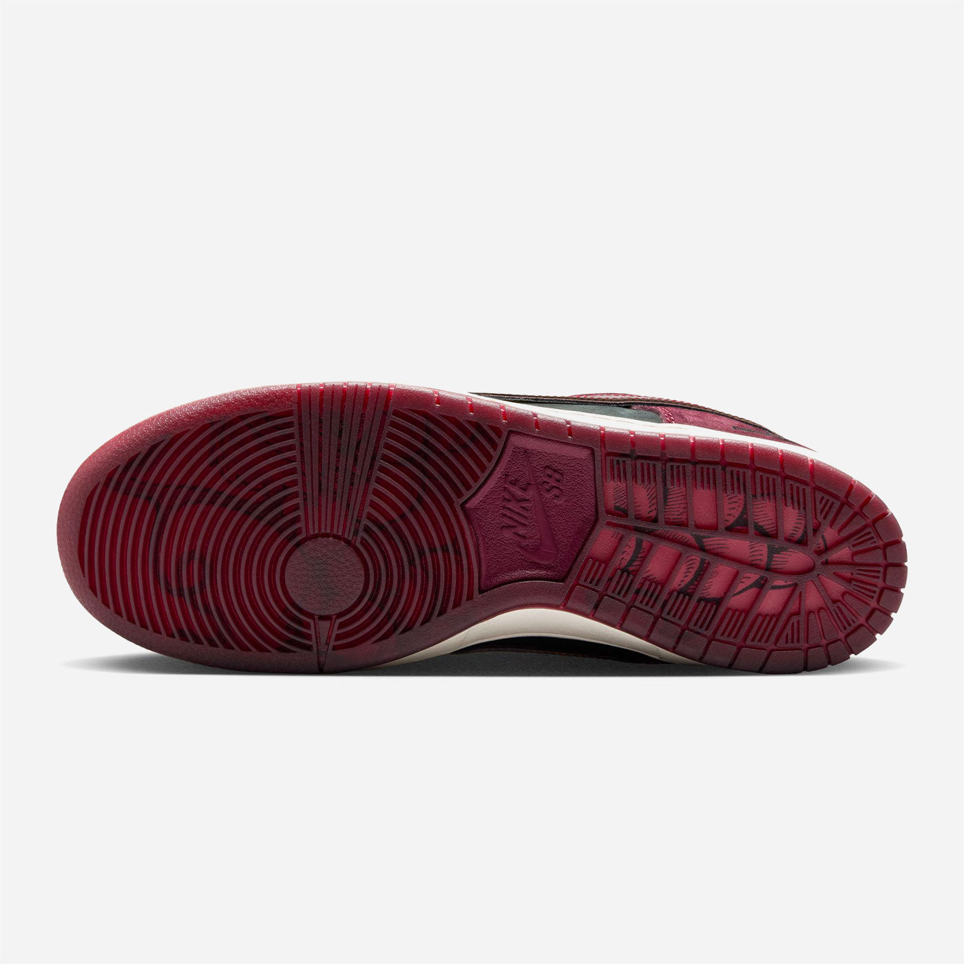 Nike SB - Dunk Low Premium Pro Quickstrike x Riot - Mahogany / Dark Beetroot Team Red Sail