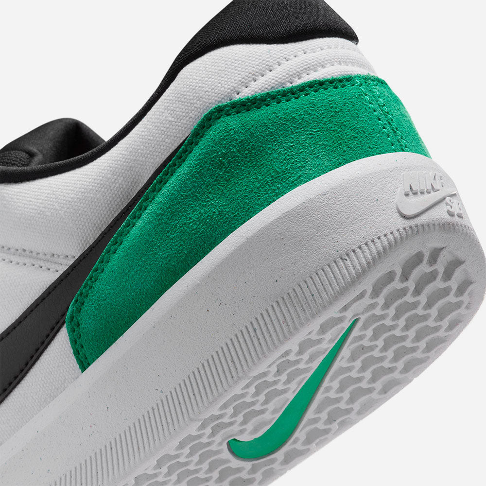 Nike SB - Force 58 - White / Black - Stadium Green - White