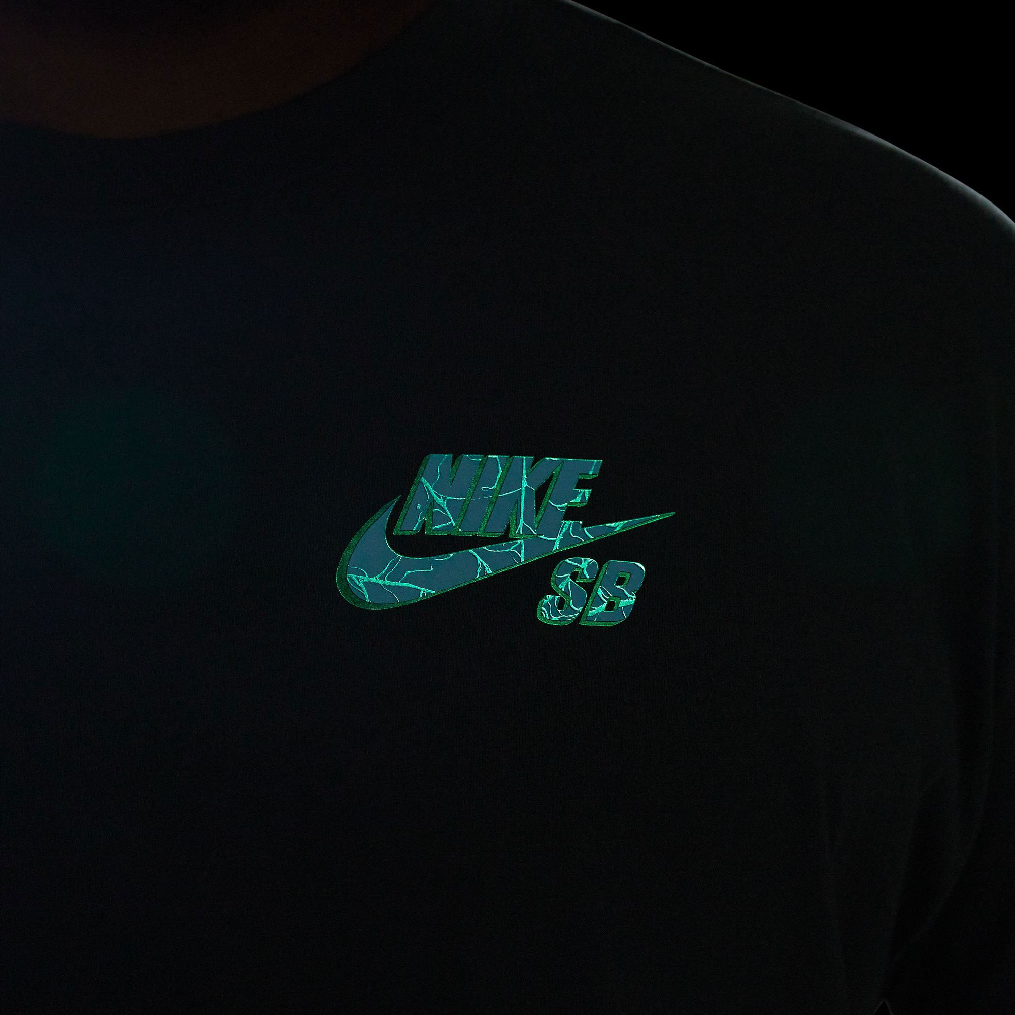 Nike SB - Spider Tee - Vintage Green
