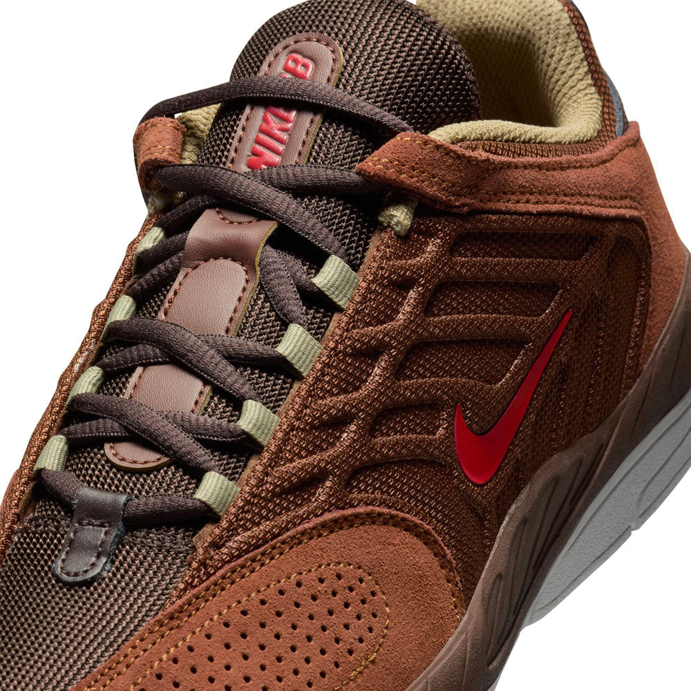 Nike SB - Vertebrae - Cacao Wow/Dragon Red-Light British Tan